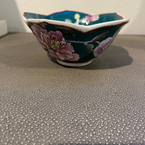 Hand painted porcelain dish. Vintage - Picture 4 of 6